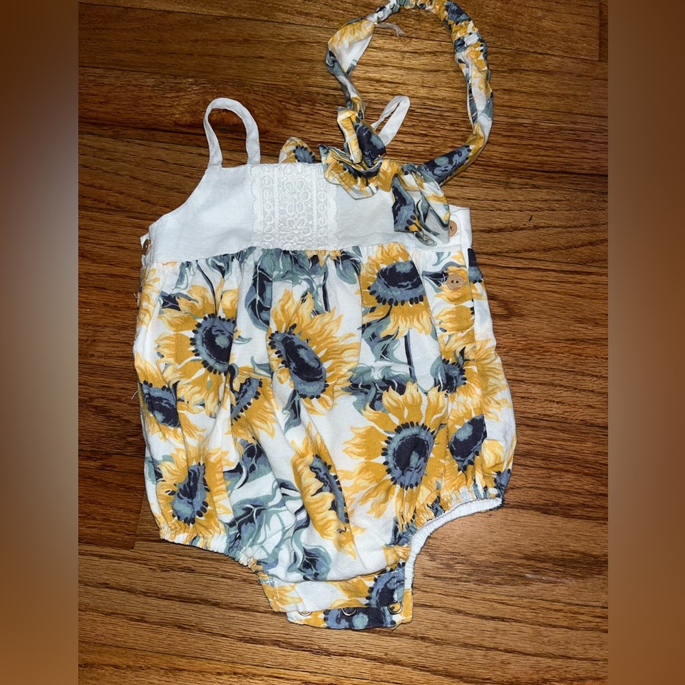 Baby girl bubble suit